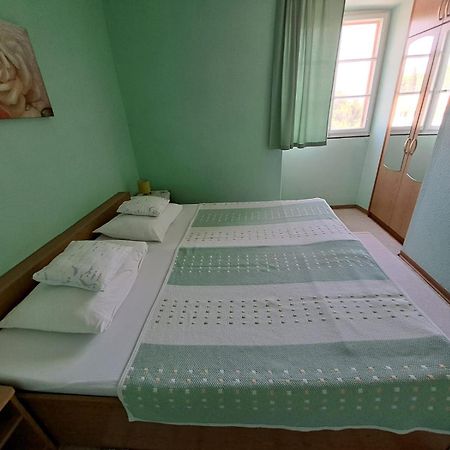 Apartmani Dusica Lumbarda Luaran gambar
