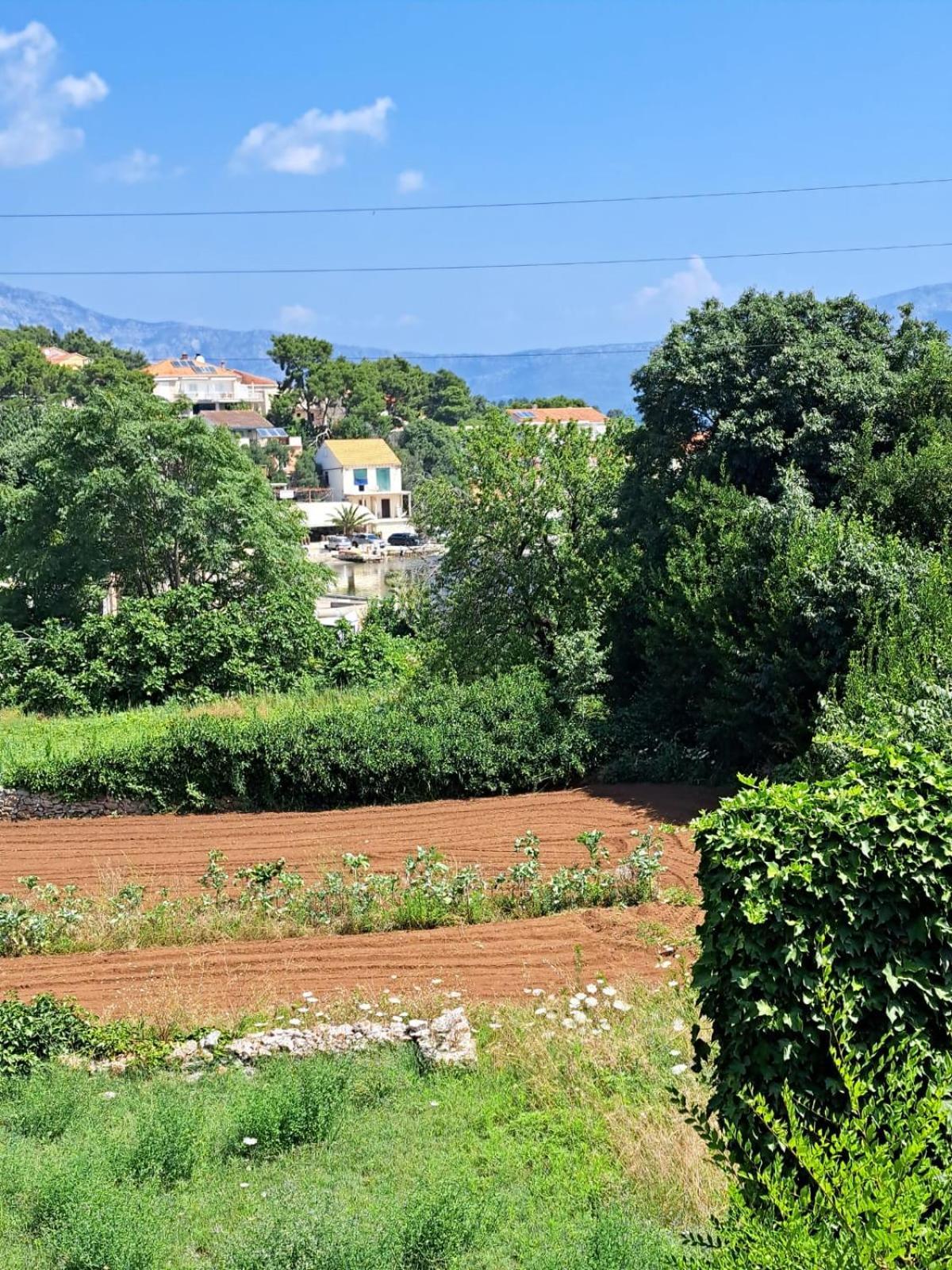Apartmani Dusica Lumbarda Luaran gambar